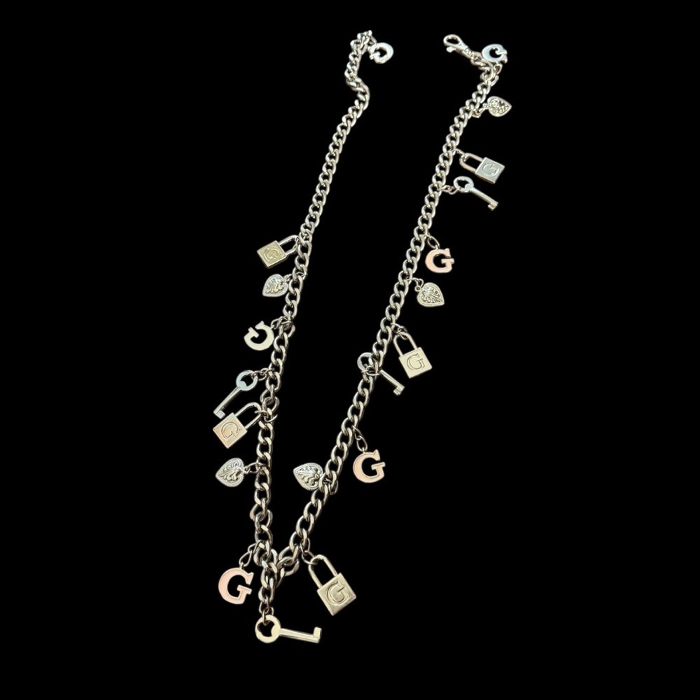 Gap Y2K Vintage Silver Charm Chain Belt